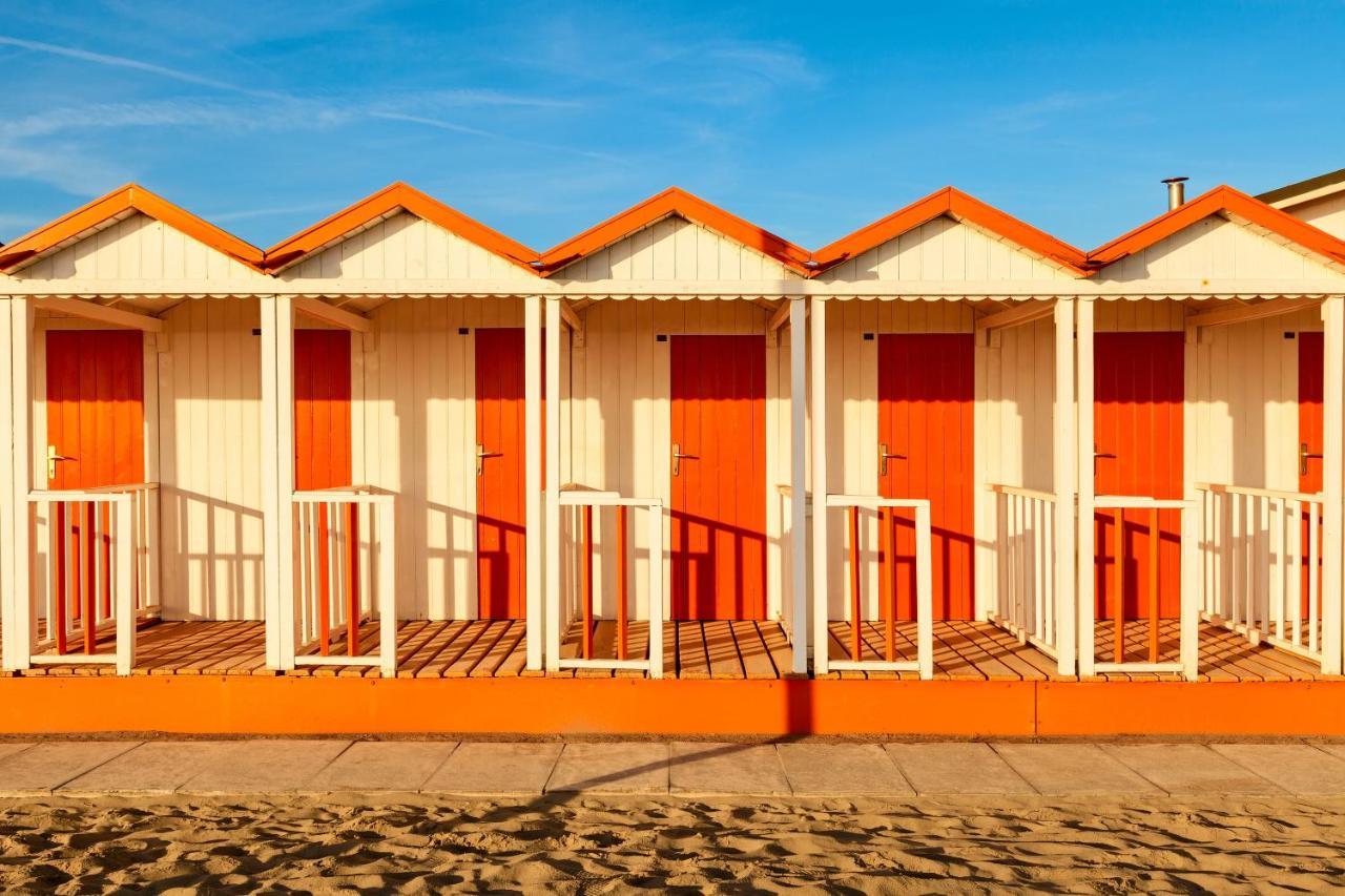 La Casina Al Mare Vista Pineta Marina Di Carrara Exterior foto